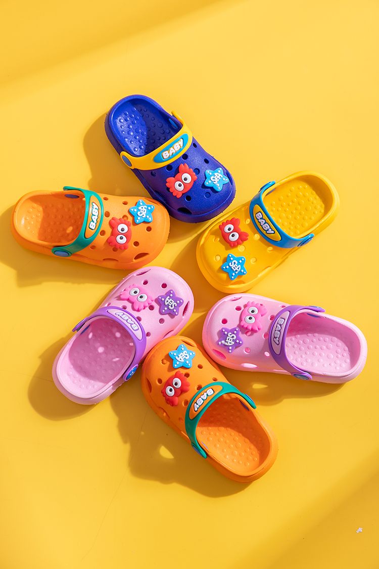 How your kids can own summer in JNEL clogs